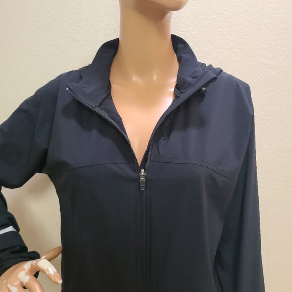NEW! SWEATY BETTY FAST TRACK RUNNING JACKET HOODED REFLECTIVE STRETCH sz S - Picture 6 of 9